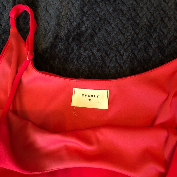 Pink Sleeveless Romper - Picture 3 of 5